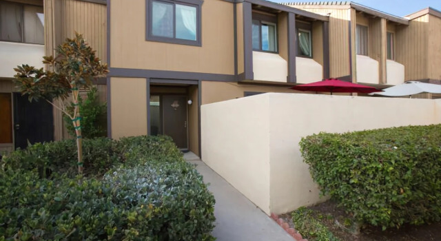 Under the Sea - 2 Br Condo