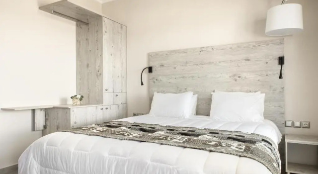 Апартаменты Royalty Suites Loft