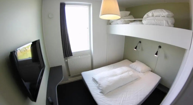 Трёхместный номер Standard Motel X