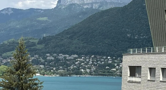 Апартаменты Lake Home