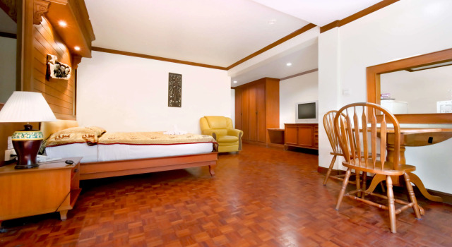 Номер Deluxe Royal Ivory Sukhumvit Nana