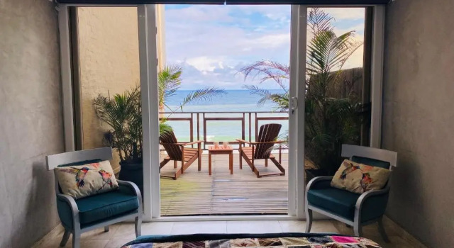 Апартаменты Sea front designer apartment