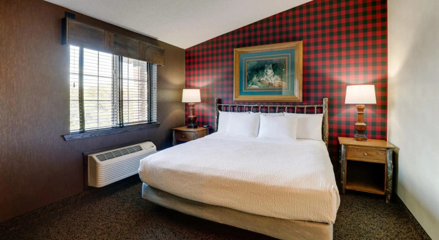 Stoney Creek Inn - Des Moines, Rezerwuj Hotel Hotele w Iowa z basenem, Basen