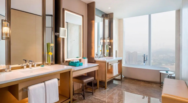 Двухместный люкс Jin Mao Premier с видом на озеро Meixi Lake Hotel, a Luxury Collection Hotel by Marriott, Changsha