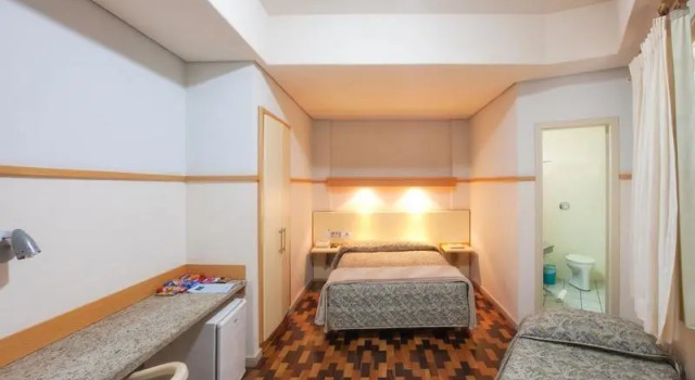 Номер Standard Oscar Hotel