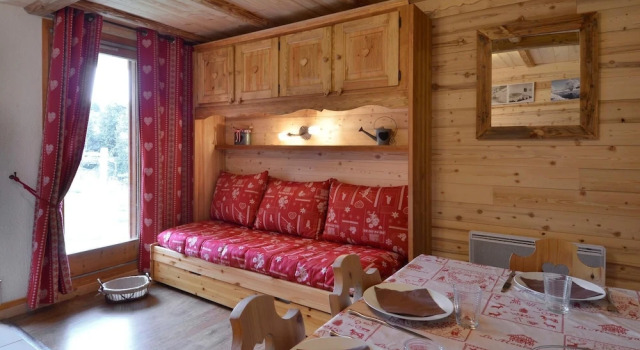 Belle Plagne Apartment for 3/4 People of 25mâ², Located on the Slopes On03