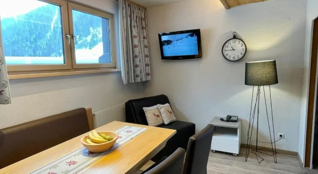 Апартаменты Standard Patteriol Apart-Hotel-Garni