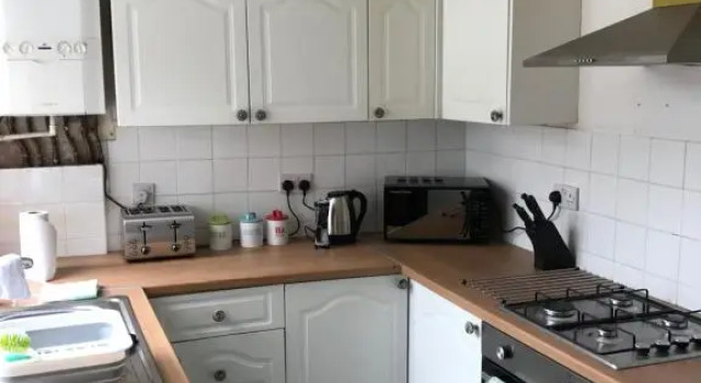 Коттедж Lowton Lodge