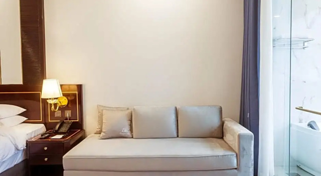 Двухместный семейный номер Standard с частичным видом на океан GoldOne Hotel & Suites