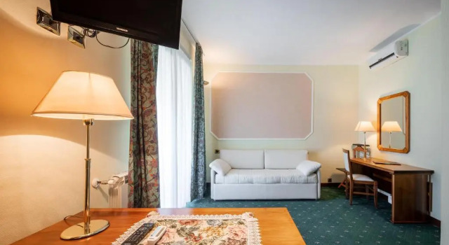 Семейный номер Standard Hotel Elena