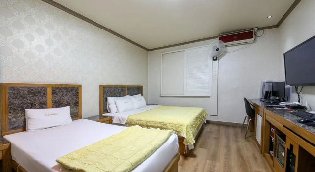 Jeonju Uadong CF, Buchen Sie Hotel SPA-Hotels in Jeollabuk-Do, SPA