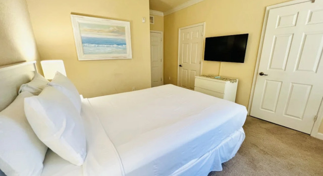 8020tt Unit 2404 - Tuscana Resort 3 Bedroom Condo by RedAwning