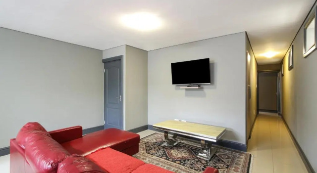 Апартаменты Цокольный этаж Camdene Guesthouse