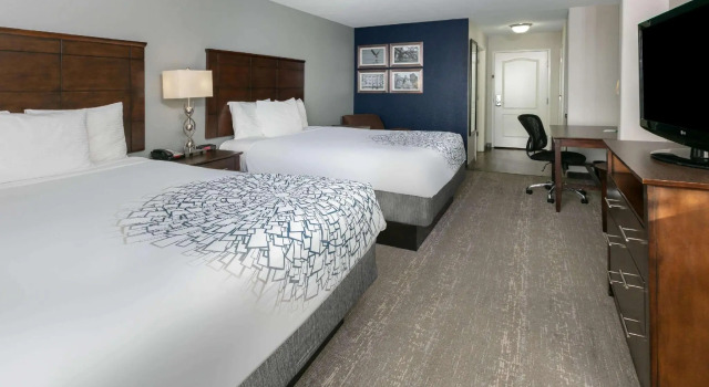 Четырёхместный номер Standard La Quinta by Wyndham Horn Lake / Southaven Area