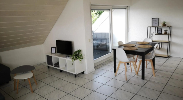Familienfreundliche Ferienwohnung mit Wohlfühlbalkon und kostenlosem Parkplatz, Varaa Hotelli Hotellit Baijeri pysäköinnillä, Pysäköinti