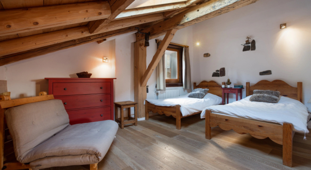 Chalet Silva, Забронировать Шале Виллы Овернь-Рона-Альпы, Вилла