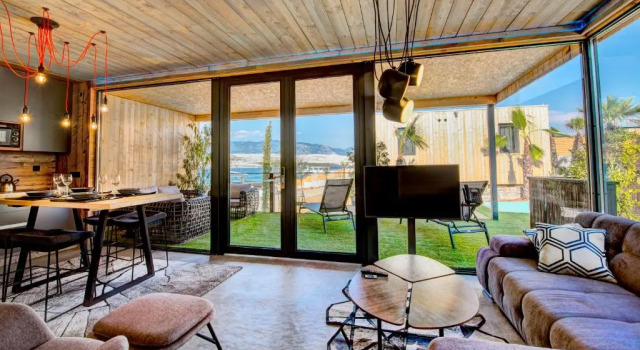 Noa Glamping Resort, Varaa Leirintäalue Telttailu ja glamping kohteessa Zadar County, Leirintäalue