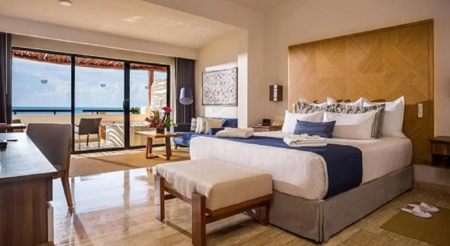 Двухместный Preferred Club полулюкс oceanfront Dreams Sapphire Resort & Spa