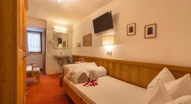 Номер Standard Hotel Ehrenreich