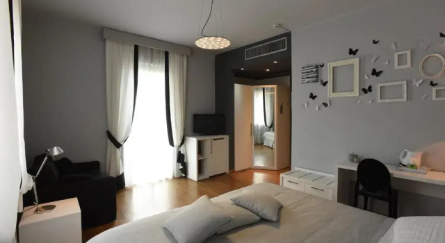 Двухместный номер Standard с частичным видом на море Hotel La Vigna