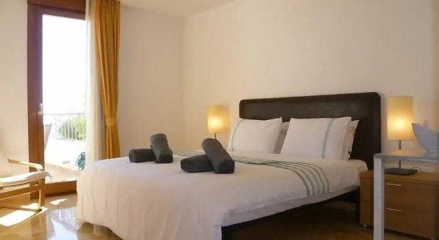 Fine Duplex Apartment - Near Beach