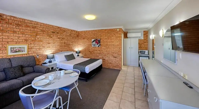 Номер Executive Blue Diamond Motor Inn