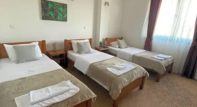 Четырёхместный номер Standard Moj Hotel