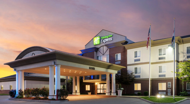 Holiday Inn Express Warrenton by IHG, Book Hotel Hoteller i Warrenton med morgenmad, Morgenmad
