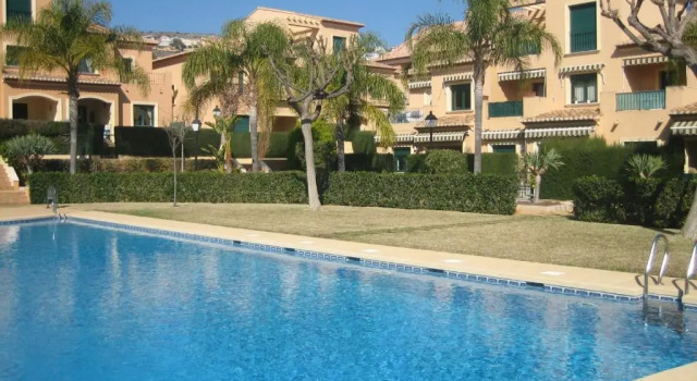 Апартаменты Deluxe Lovely Holiday Apartment