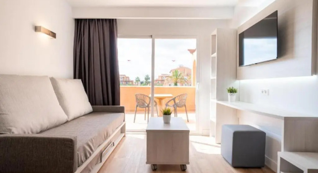 Апартаменты Premium Aparthotel Ciudad Laurel
