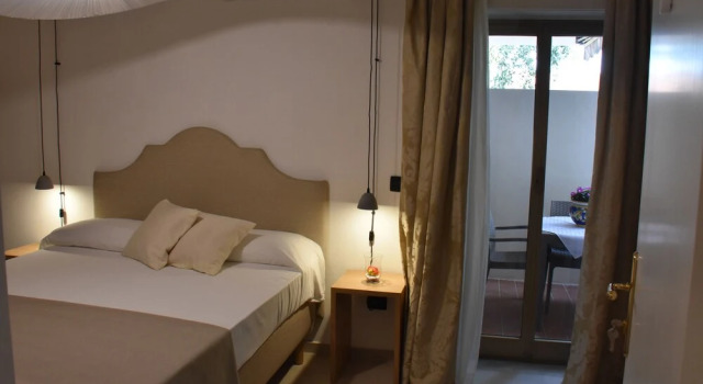La Mimosa Guest House