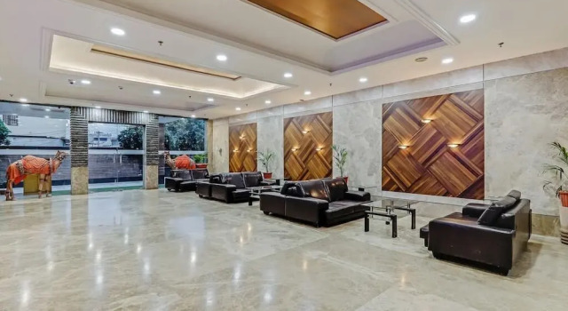 Opal Club Neemrana, Забронировать Отель Отели штата Раджастхана с парковкой, Парковка
