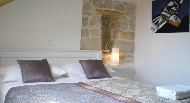 Guest House Kala, Prenota Affittacamere Splitska 