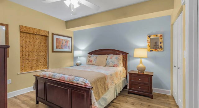Splendid Condo on Sands of Gulf Shores With Pools, Забронировать Отель Галф-Шорс Alabama Gulf, рядом с Парк аттракционов Waterville USA