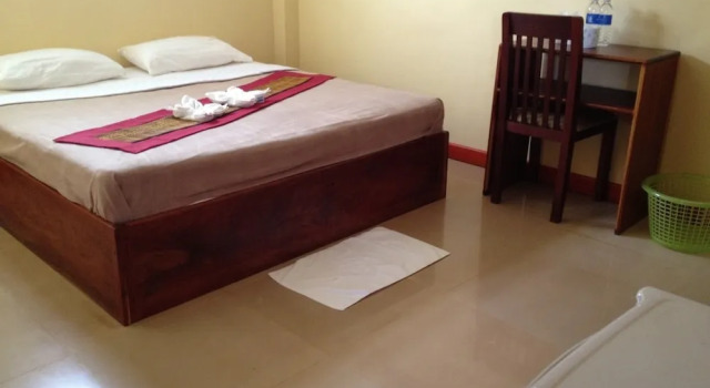 Standard Zimmer Chalouvanh Hotel