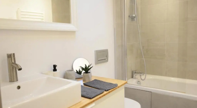Коттедж Jolie maison de ville avec extérieur à Dijon