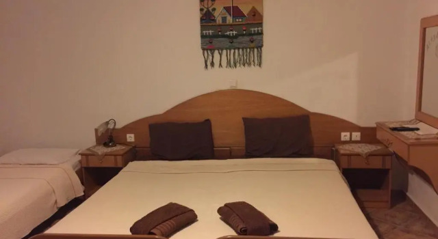Alexandros, Book Hotel Kato Loutraki Macedonia