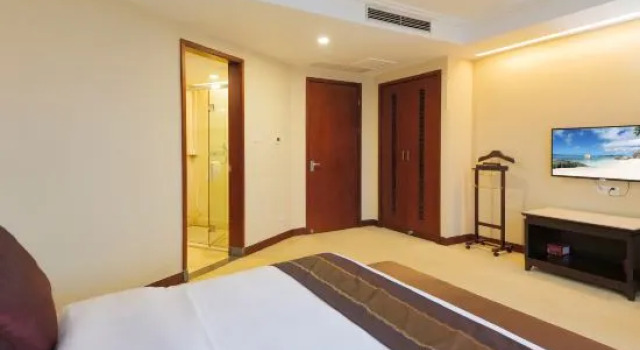 Двухместный люкс Deluxe Jingming Club Hotel