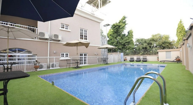Sheer Luxury Apartments & Suites