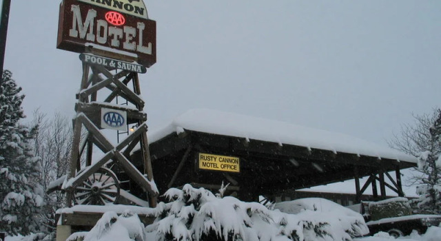 Rusty Cannon Motel, Réserver Motel Rifle Colorado