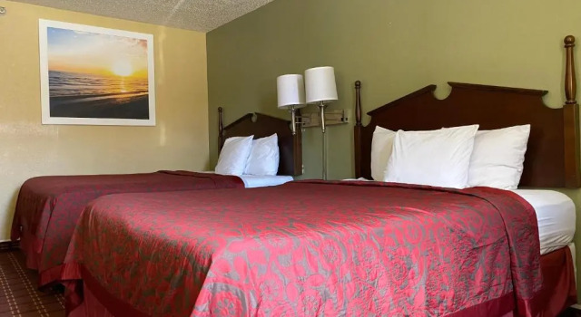 Четырёхместный номер Standard Days Inn by Wyndham Morton