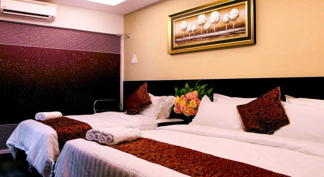 Семейный номер Deluxe J Suites Hotel