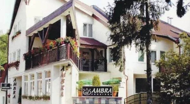 Ambra