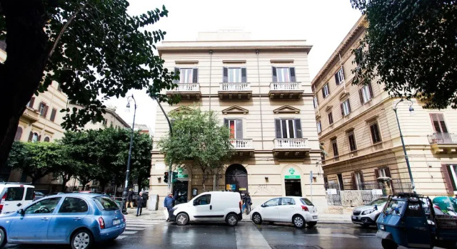 A Casa Di Amici Bed and Breakfast, Buchen Sie Hotel Monte di Pietà Palermo, in der Nähe von Hafen von Palermo