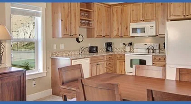 The Suites at Crescent Bay Resort, Book Ferieresort Hoteller i Washington (state) med pool, Swimmingpool