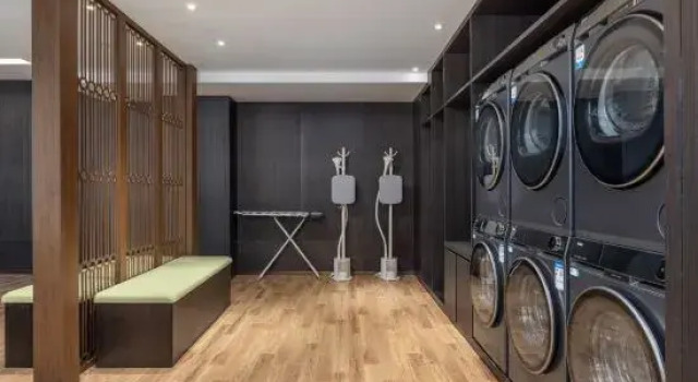 Tingran Yunju Hotel at Urumqi International Exhibition Center, Rezerwuj Hotel Urumqi Xinjiang