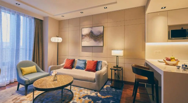 Студия LJZ Supreme Tower Hotel