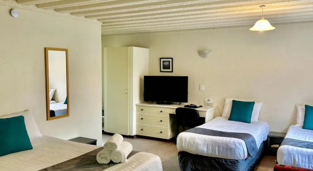 Семейная студия Parkside Motel and Apartments
