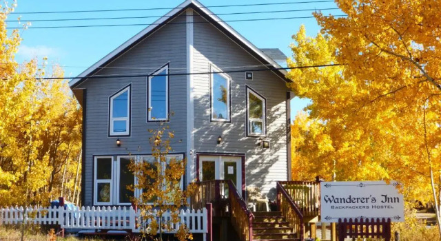 Кровать в общем номере Wanderer's Inn Backpackers Hostel