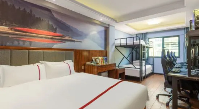 Кровать в общем номере Xianghu No.1 Hotel